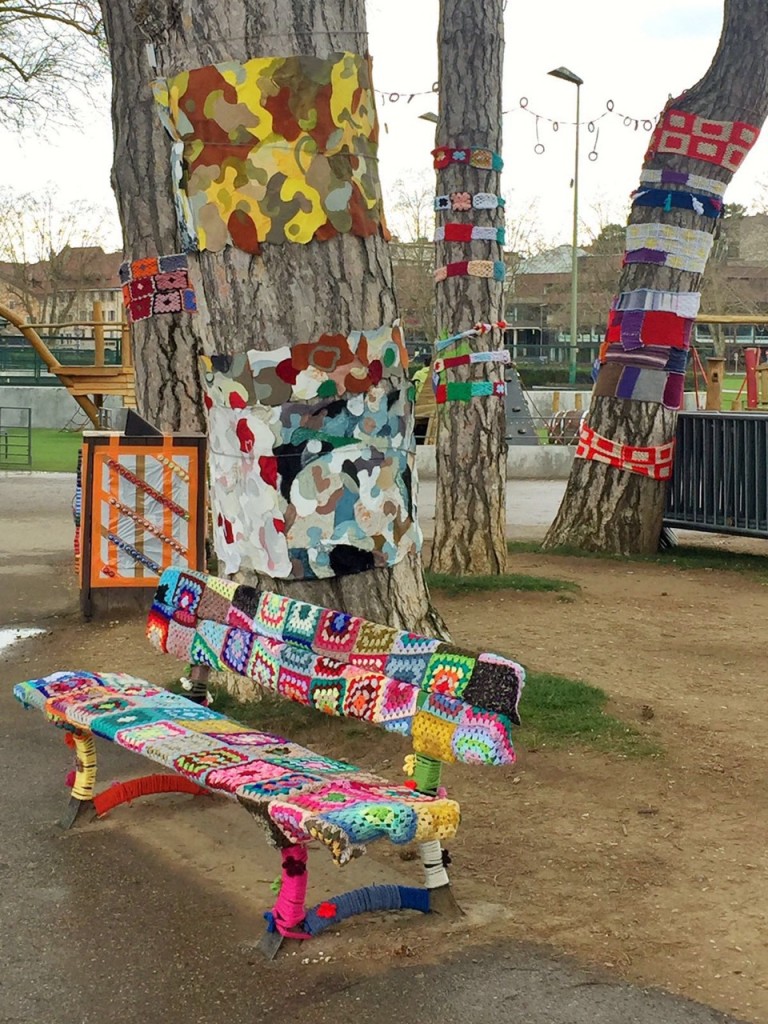 Knitted Graffiti, Annecy