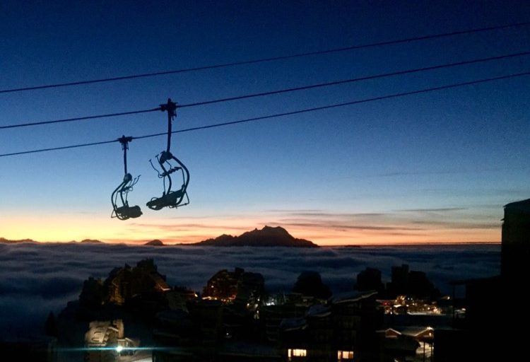 Super Dupermoon night and the sunset over Avoriaz was spectacular!