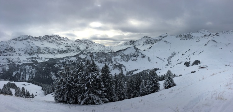 View from the top of the Crosets chairlift. 'Dents Blanches' on the left and the 'Swiss Wall' on the right.