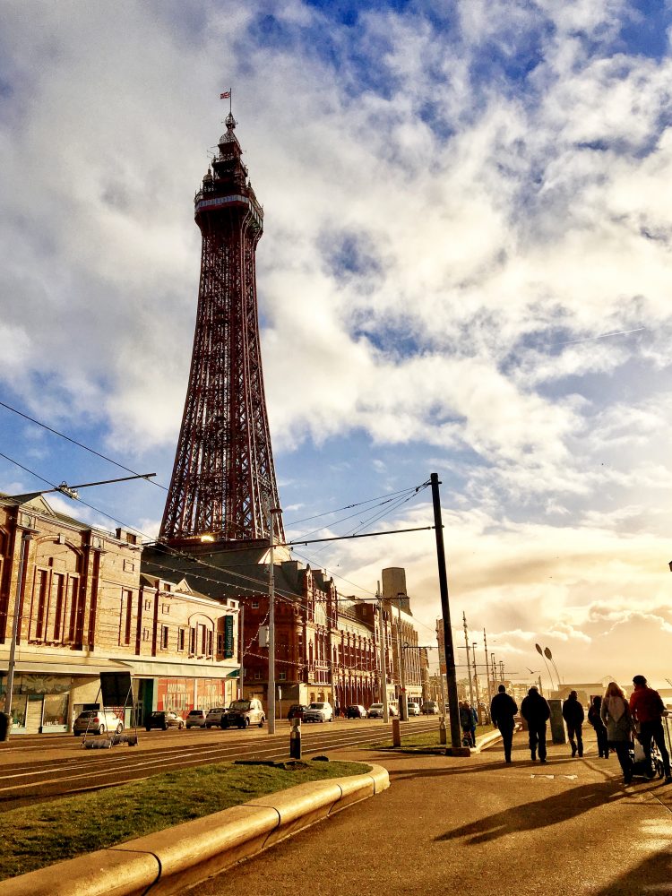 "Look! It's La Tour Eiffel!" (or is it???) Blackpool Tower on Boxing Day 2018.