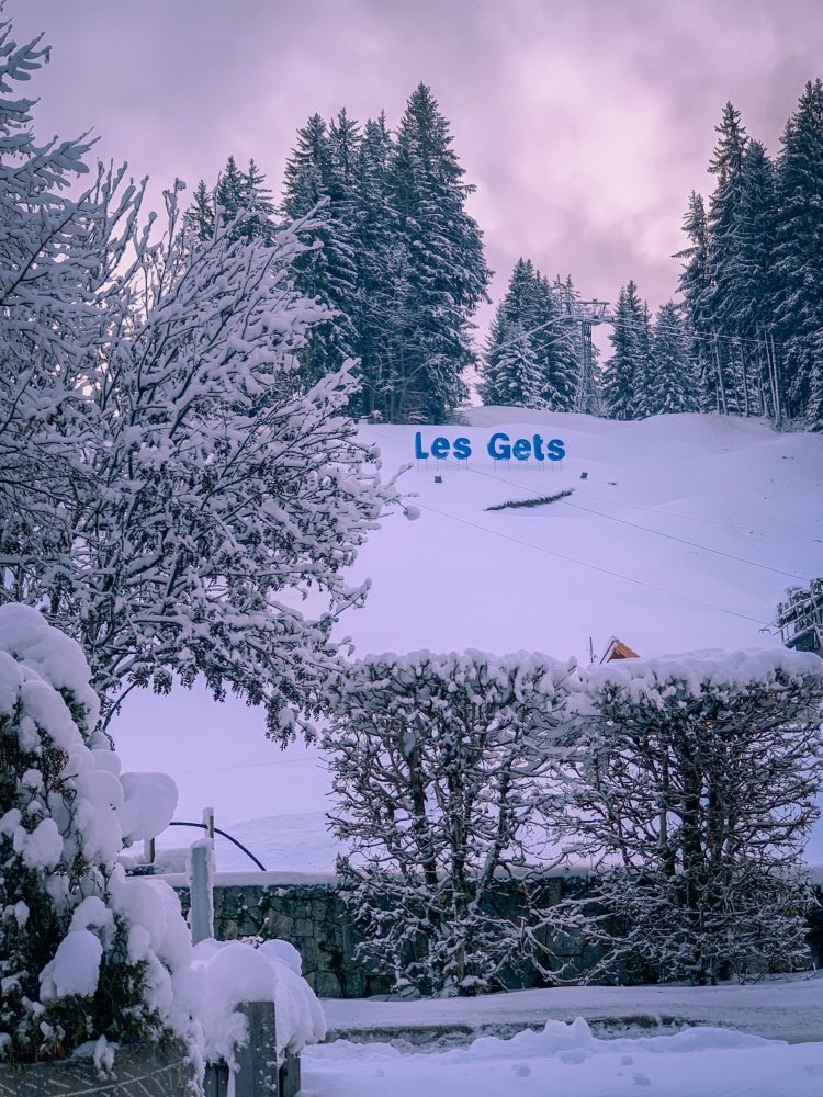 Les Gets 10 December 2019. Les Gets ready to rumbleeeeee!